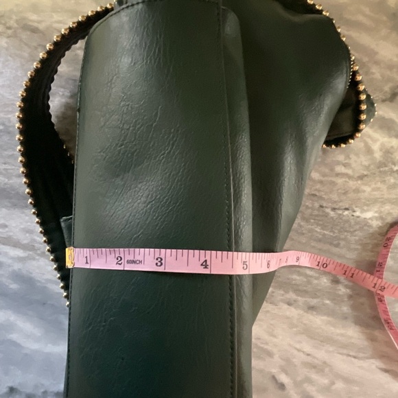 Dark green purse, Macy’s brand purse, leather purse - Picture 12 of 16